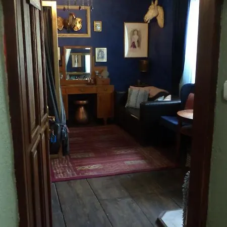 Homestay Decadent Art Club Cesky Krumlov