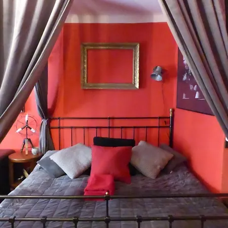 Decadent Art Club Cesky Krumlov